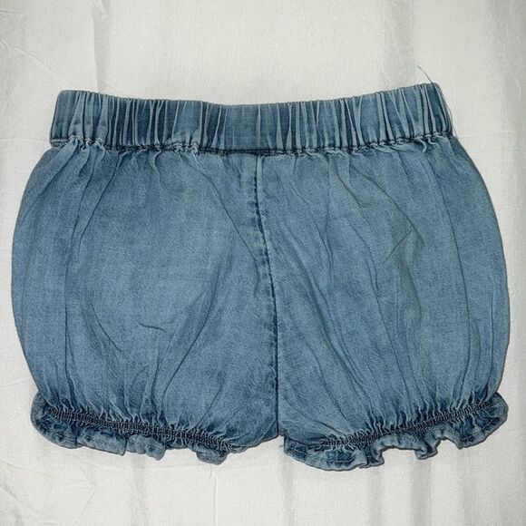 Tucker + Tate Ruffle Denim Shorts 3m - Picture 2 of 2